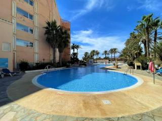 Golf & Beachside Getaway - 1