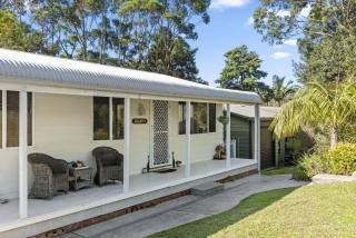Jillby's House - 3 BR home near Narrawallee Beach - Narrawallee - 9