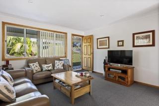 Jillby's House - 3 BR home near Narrawallee Beach - Narrawallee - 7