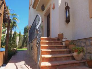 Stylish Alfàs del Pi Stay, cleaning included - Albir - 4