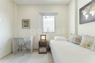 Spacious 2 Bedroom Apartment In Villa Morra - 1
