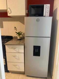 Moderno departamento céntrico, con piscina-Barrio Norte - 1