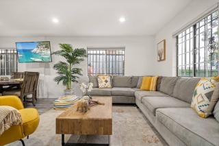 Avalon Bnb - 35 Percent Off August 2025! Low Fees - Los Angeles - 9