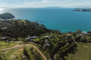 Seaview Sanctuary - Our Island - 8