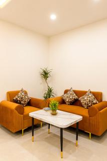 Limewood Stay 2 BHK Service Apartment Near Artemis Hospital - 3
