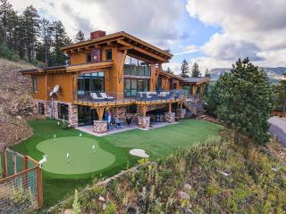 Mountain Cabin W Deck Views & Hot Tub - 2