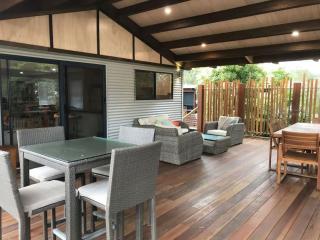 Narrawallee Holiday House - 9