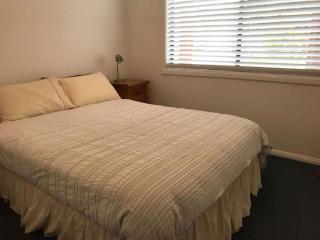 Narrawallee Holiday House - 1