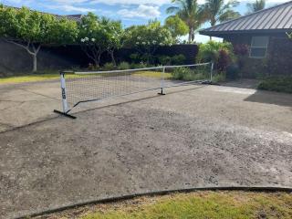 SPARKLING WATERS Sparkling 4BR Ainamalu Private Home with Heated Pool - 3