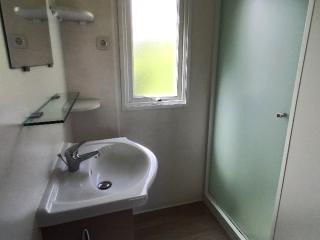 Mobil home confortable avec terrasse pour 4 personnes - API-1-52-522 - Langogne - 5