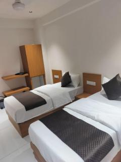 Hotel Pine View - 2