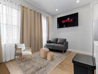 4BR 3Bath Game Room Harvard MIT Apt - Cambridge - 0