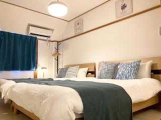 Liaison House Universal Gateway 2 - 7