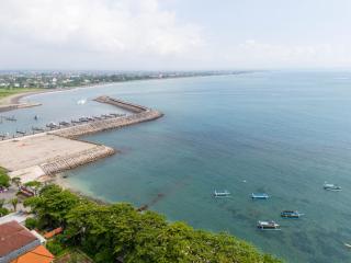 Modern 5BR Luxury Villa with Pool & Rooftop - 100m from Sanur Beach - 4