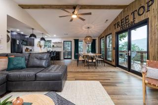 Ski Slope Views Hot Tub Pool & Best Resort Spot! - 4