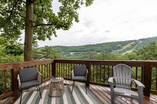 Ski Slope Views Hot Tub Pool & Best Resort Spot! - 5