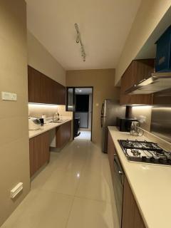 Colombo 05 HAVELOCK CITY - 25th FLOOR - Brand New Apartment 0765-432-114 - 0