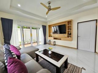 Kamala Green View Pool Villa - 5