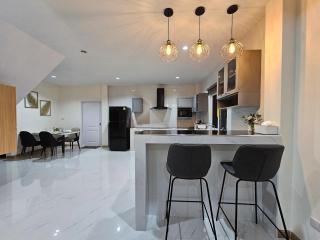 Kamala Green View Pool Villa - 3