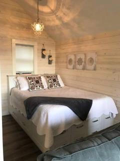 WaterView,Impeccable Studio Cottage, Walk to Town - Eastsound - 8