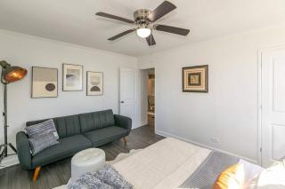 Stayatl High Rise Condo Downtown Atl With Views - Atlanta - 2