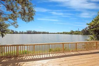 Lake House Unit 1 By Pmi - 3