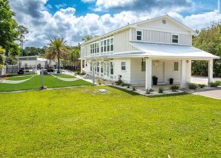 The Retreat at Santa Rosa Beach Bungalow C - 2