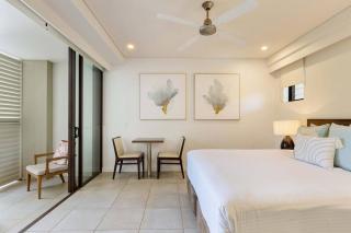 Relaxed Swim-out Nook by Four Mile Beach - Port Douglas - 1