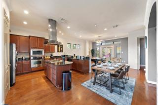 Near DT, Heights, Washington WiFi Games BBQ - 3