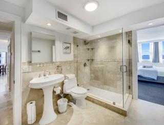 Luxury Beachfront Condo By Pmi - Fort Lauderdale - 4