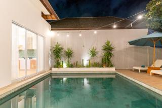 Villa Palma Blanca Canggu by Nagisa Bali - 2