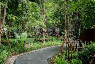 Ultra luxury 1BR Condo MRT Asoke - 6