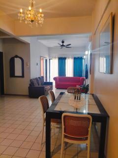 Oceanwhite Homestay Corus - Port Dickson - 2