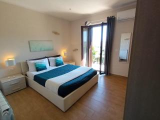 Luminous with pool and aircon - Citta' Sant'Angelo - 3