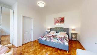 Kangaroo Rooms - 2