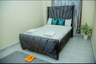 Bliss Luxury Suite with Netflix, WIFI and Balcony - 1