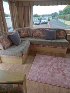 Caravan 26 fishguard holiday park - 2