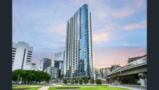 74D Abnb-Style Modern Getaway with City Views & Resort Amenities - 3