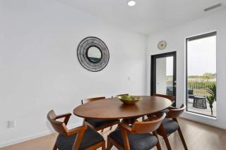 Downtown Modern Condo 1 Mi To Broadway, Park Free - 7