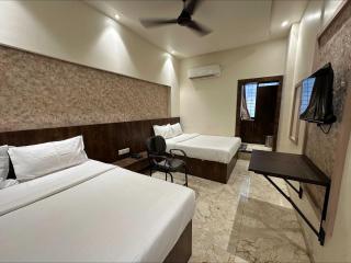 Townhouse Downtown Wardha Road Formerly Vijayshree Celebration - Nagpur - 0