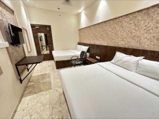 Townhouse Downtown Wardha Road Formerly Vijayshree Celebration - Nagpur - 5