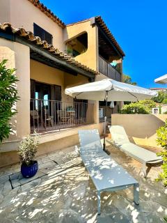 AC Parking Pool 2BR 6 pax - 2