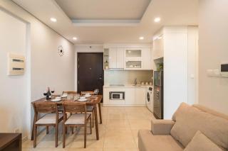 Căn hộ dịch vụ sang trọng Vinhomes Dcapitale Cầu Giấy - Hanoi - 9