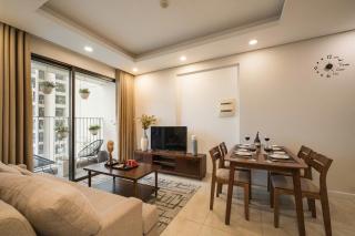 Căn hộ dịch vụ sang trọng Vinhomes Dcapitale Cầu Giấy - Hanoi - 8