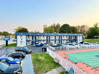 Rodeway Inn - Saint Joseph - 8