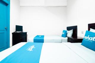 Sartika Hotel - Mantaak - 2