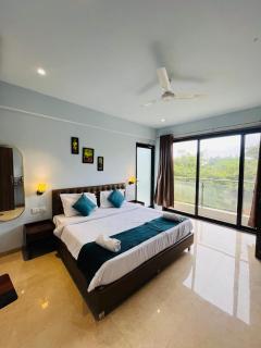 Misty Blues Villas and Resort - Lonavala - 6