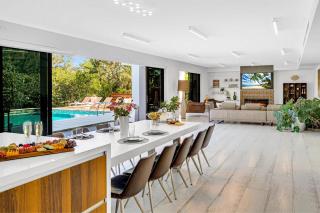 Waterfront Masterpiece Villa Grand Heated Pool Seabreeze Key - 9