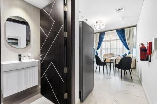 Stylish 1BR with private pool at opalz by Danube - 2