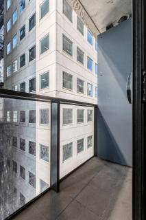 Cozy & Central Studio at Flagstaff Gardens with Gym - 5